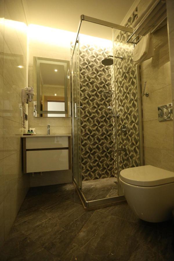 Random Suit Otel Istanbul Exteriör bild